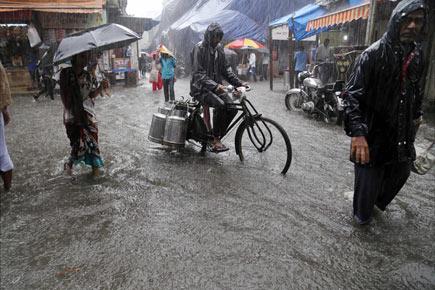 Rains lash Mumbai, adjoining areas; suburban train services delayed