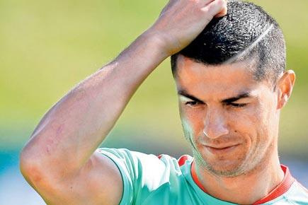 Cristiano Ronaldo to miss play-off game against Mexico