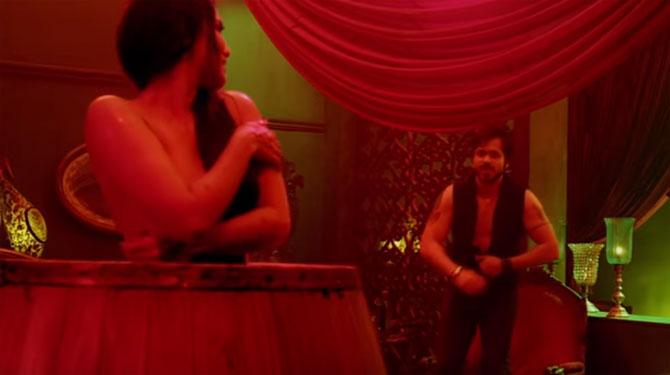 670px x 375px - Sunny Leone goes topless, gets raunchy with Emraan Hashmi