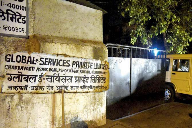 The international call centre raided in Kandivli. Pics/Pradeep Dhivar