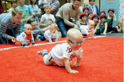 Lithuania crowns fastest crawling toddler
