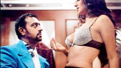 480px x 270px - When Gulshan Grover talked about his romantic scenes with Katrina Kaif in  'Boom'