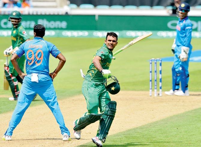 Pakistan’s Fakhar Zaman celebrates his century during the Champions Trophy final against India. Pic/Bipin Patel