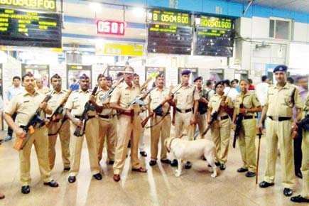 Mumbai: Railways gets commandos to tackle terrorists, threats