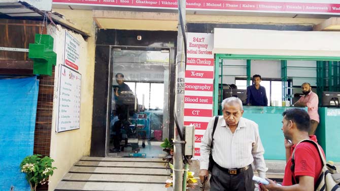 A One Rupee Clinic at Ghatkopar railway station