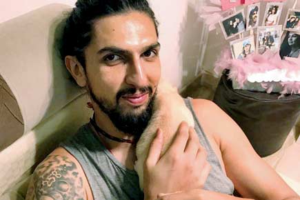 Ishant Sharma's cute Instagram photo with his pet is a must watch
