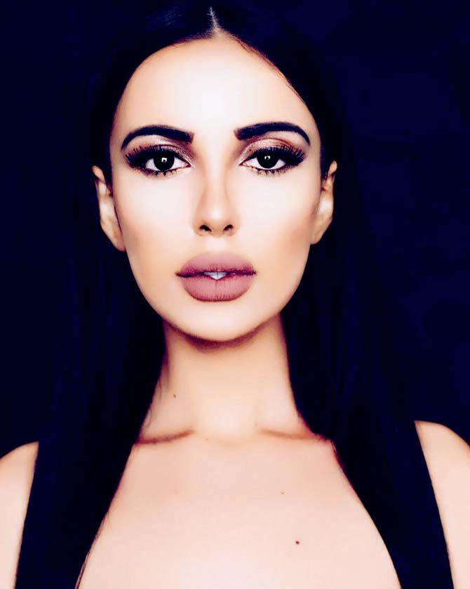 Model spends over Rs 1.6 crore to get a butt like Kim Kardashian