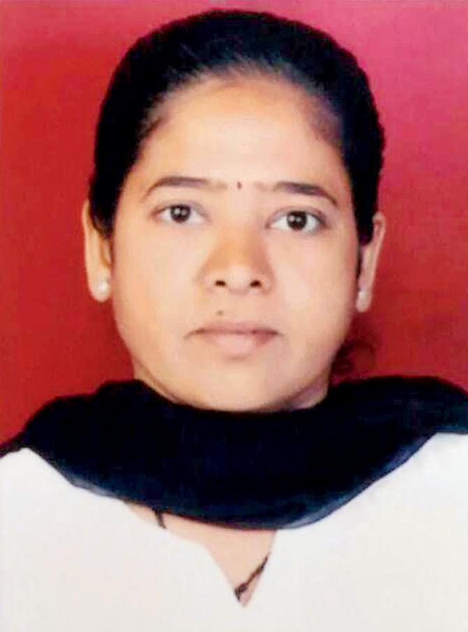 Manjula Shetye. Victim