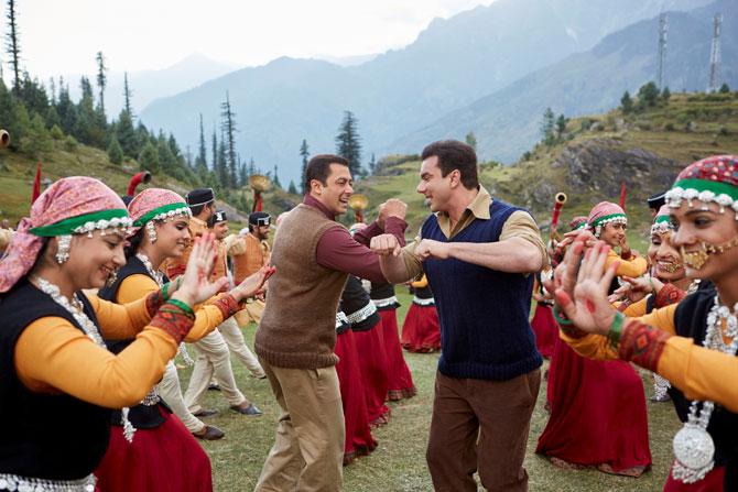 Salman Khan and Sohail Khan in a still from 