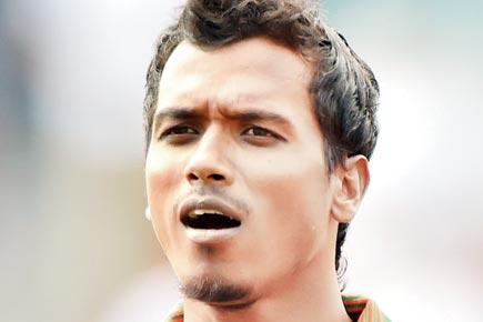 Bangladesh's Rubel Hossain undergoes surgery after door collision