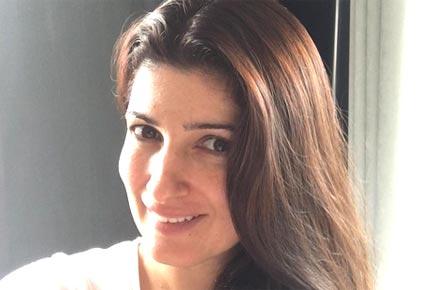 Twinkle Khanna is glowing in this no make-up selfie