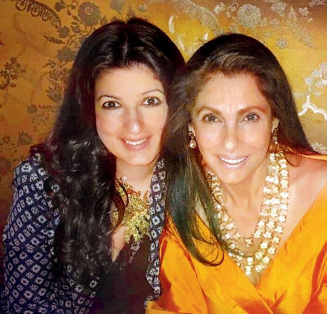 Twinkle Khanna and Dimple Kapadia