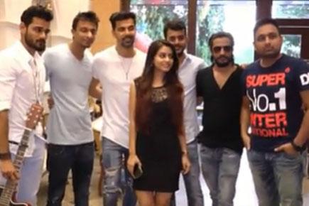 Watch Video: 'Aaj Mile Hai' song promotion with Anuj Sachdeva