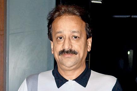 SRA 'scam': ED searches properties of Baba Siddique, others