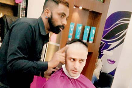 'Siya Ke Ram' television actor Karan Suchak goes bald!