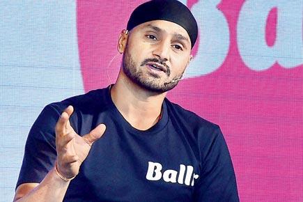 Harbhajan Singh blames bowlers for India's Champions Trophy defeat to Pakistan