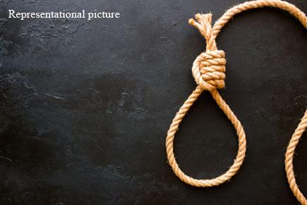Hyderabad techie hangs herself, parents cry foul