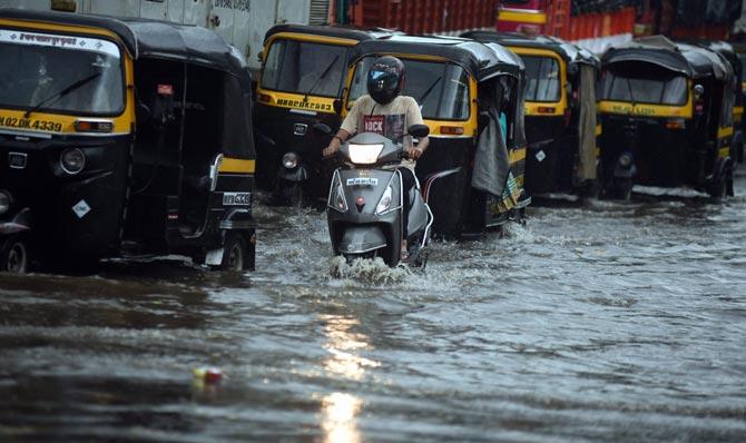 Monsoon arrives in Mumbai