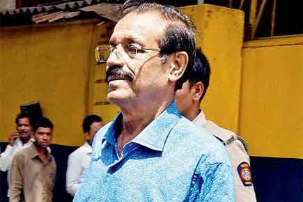 Mumbai blasts convict Mustafa Dossa hospitalised due to chest pain