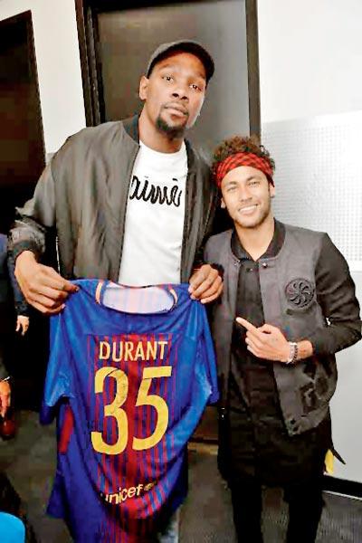 Neymar Jr with Kevin Durant