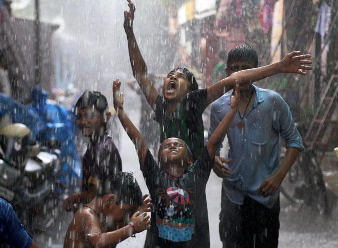 Mumbai rains: Pre-monsoon showers claim lives, heavy rainfall predicted in next 48 hours