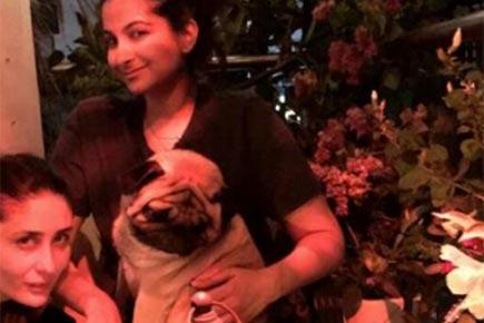 Photo: Kareena Kapoor Khan parties with Rhea Kapoor