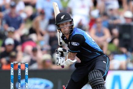 New Zealand wicket-keeper Luke Ronchi quits international cricket
