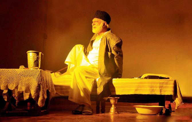 Saleem Shah as 90-year-old Ghanzafar Hussain in Pakistan Aur Alzheimer