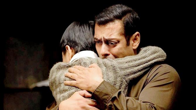 Salman fans get befuddled when, instead of simply playing his macho self, he cries copiously on screen in Tubelight