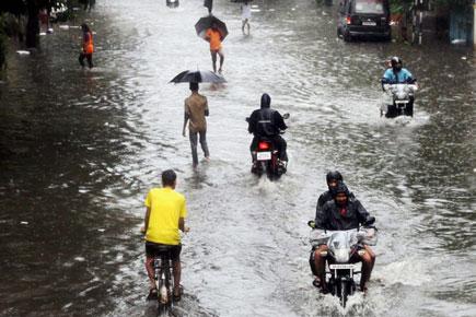Mumbai rains: Waterlogging in the city causes chaos on roads