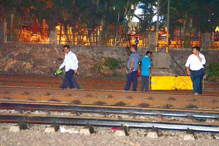 Thane: Two-hour search for 'girl lying near tracks' yields no 'body'