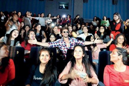 Here's why SRK launched 'Jab Harry Met Sejal' song 'Radha' in Ahmedabad