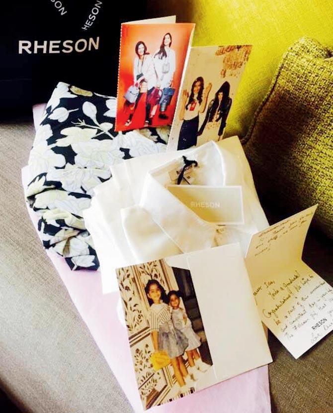 The gift package that Sonam sent to her fan