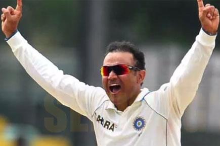 Video: Virender Sehwag's hilarious tweets make you laugh out loud 
