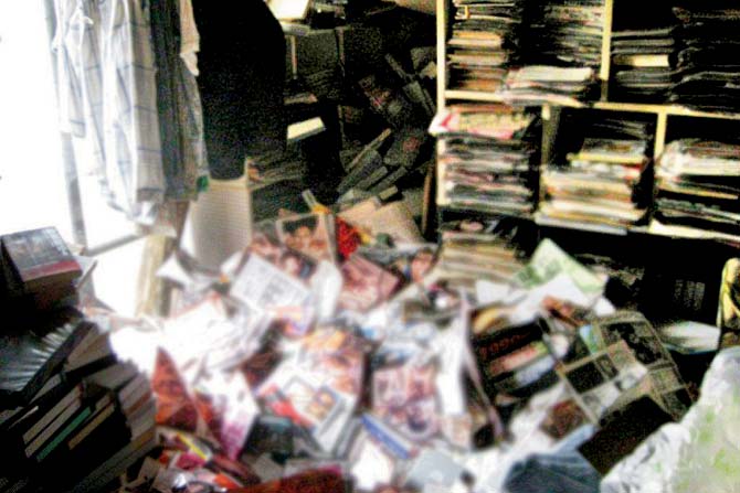 Japanese man dies after stash of porn magazines fall on him, body recovered after 6 months