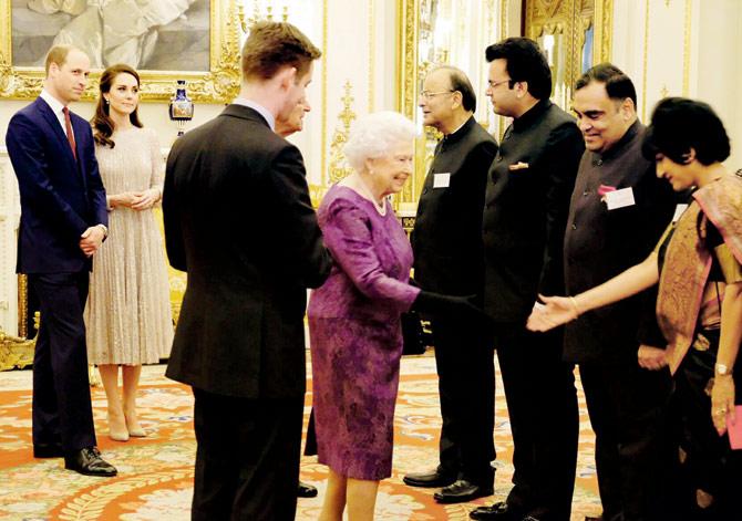 Queen along with Prince William and Duchess Catherine greeting the Indian delegation led by Finance minister Arun Jaitley
