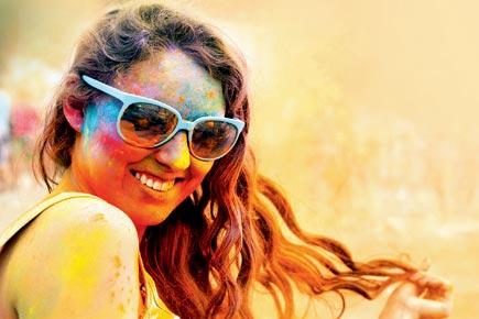 Back with a 'bhaang'! Here are 6 ways to celebrate Holi in Mumbai