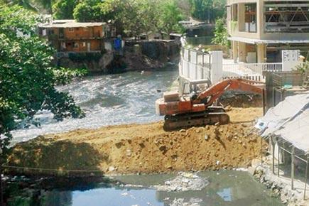 Mumbai: BMC, slums putting cold water on activists' river revival work