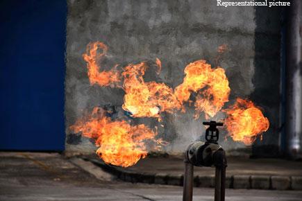 Gas leak causes explosion in cold storage in Kanpur; several trapped