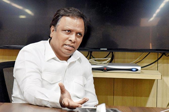 City BJP president Ashish Shelar has confirmed that BJP corporators will be allowed to run for the elections