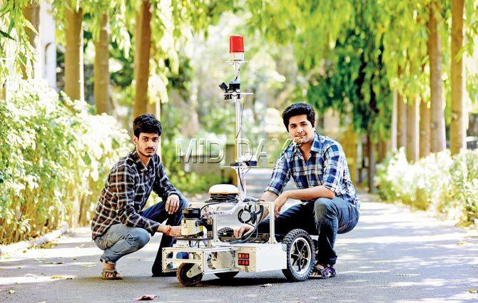 Ankit Sharma and Rishabh Choudhary are currently testing a prototype of the driverless vehicle at the IIT-Bombay campus. Pic/Shadab Khan