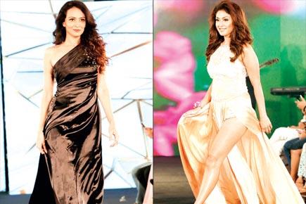 Manjari Fadnnis and Dipannita Sharma turn showstoppers at a fashion show
