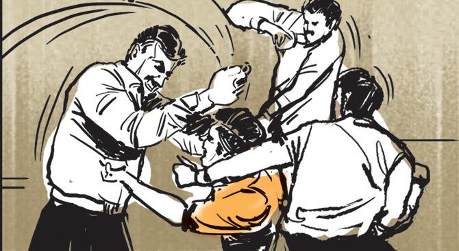  Mankhurd resident Mohammed Ali Shamsud alias Samsher Shaikh (30) gets beaten up by people after a public altercation.