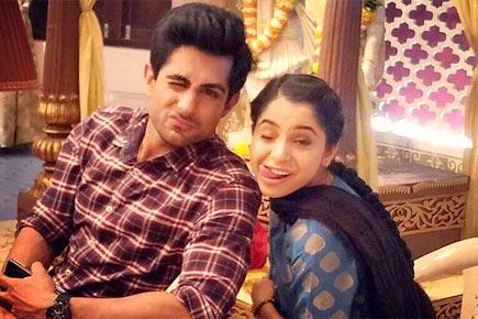 Are these co-stars from Ek Vivaah Aisa Bhi dating in real life?