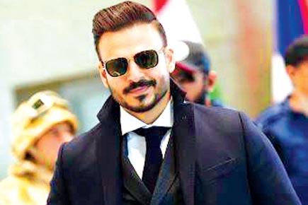 Such a suave baddie! First look of Vivek Oberoi in 'Vivegam' out