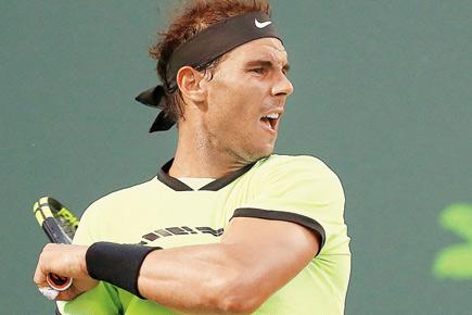 Miami Open: Nadal cruises, Vesnina loses