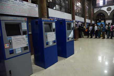 Cash-coin TVMs back at Mumbai railway stations