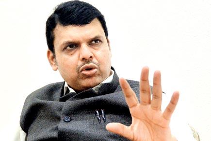 Maharashtra CM orders probe into 'manhandling' of farmer at Mantralaya