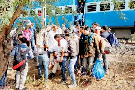 Blast in Ujjain-Bhopal passenger train injures 10 people