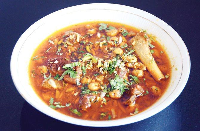 Gosht Makhana Kurma. Pic/Satej Shinde